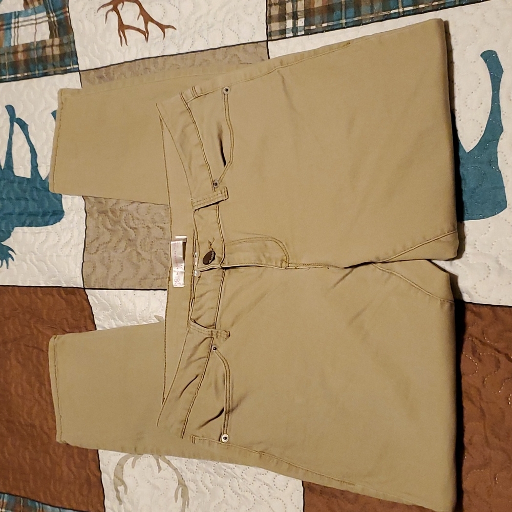 No Boundaries khaki jeans